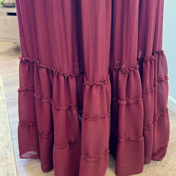 Burgundy backless maxi dress - Picture 6 of 8
